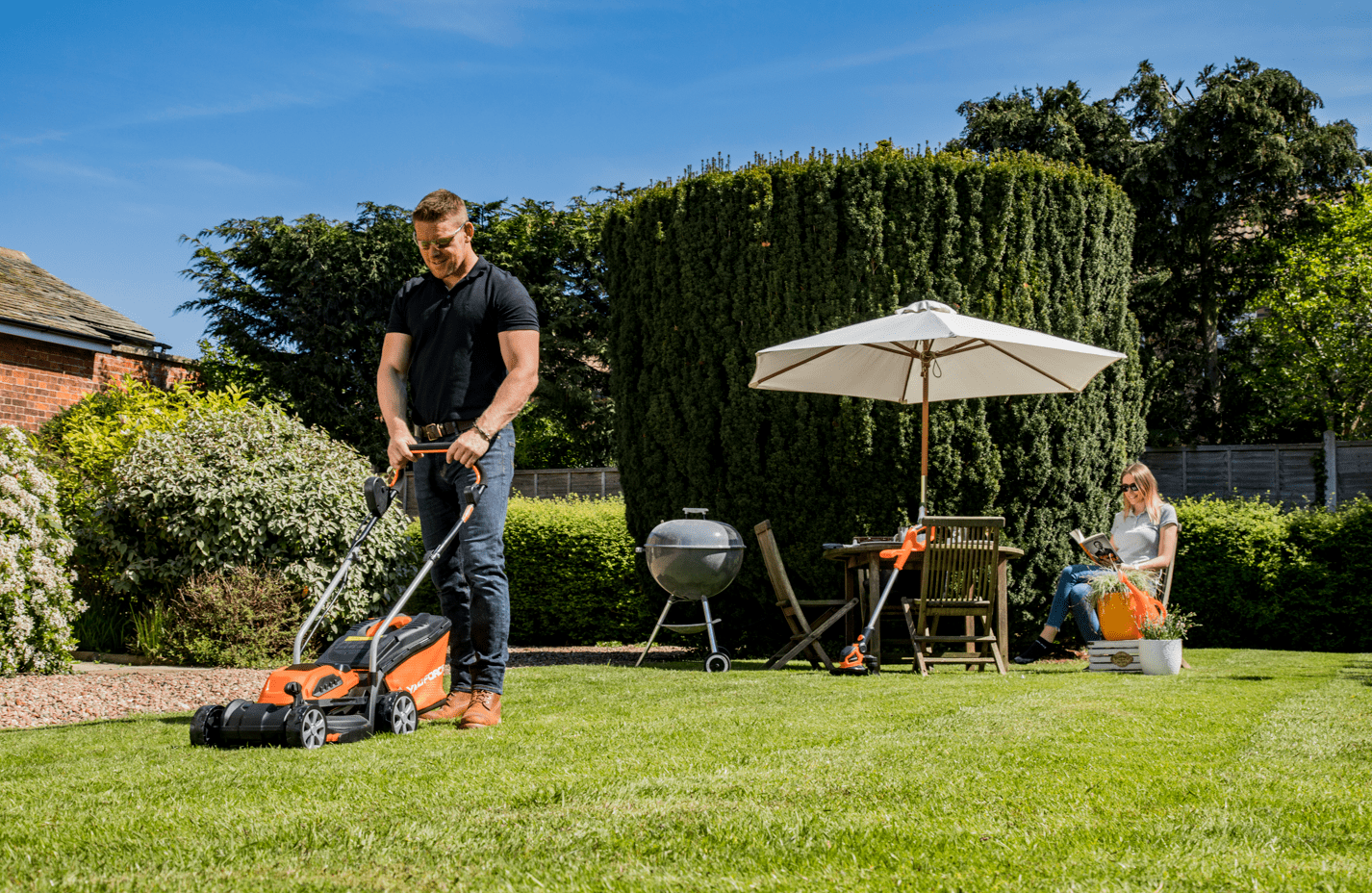 LM-G32-lawn